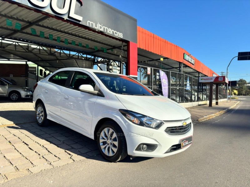 PRISMA 1.4 MPFI LT 8V FLEX 4P MANUAL - 2017 - CAXIAS DO SUL