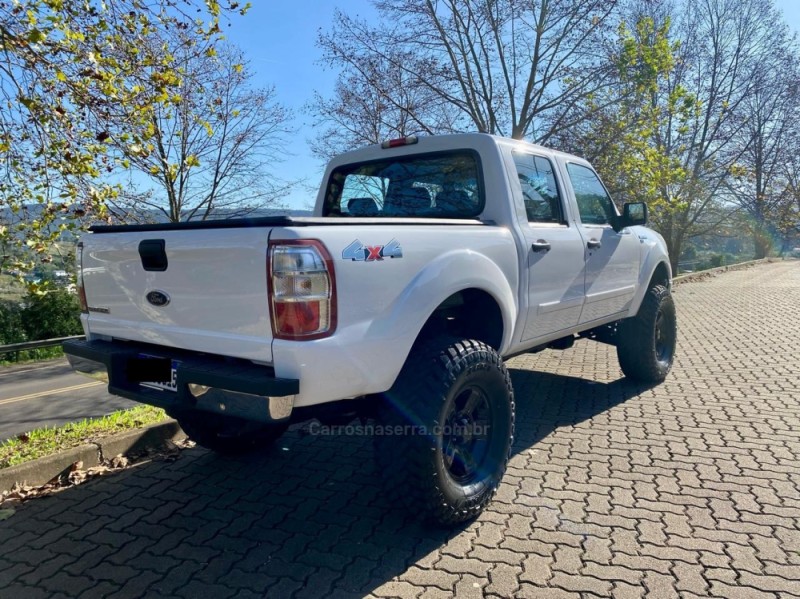 RANGER 3.0 XLT 4X4 CD 16V TURBO ELETRONIC DIESEL 4P MANUAL - 2011 - DOIS IRMãOS