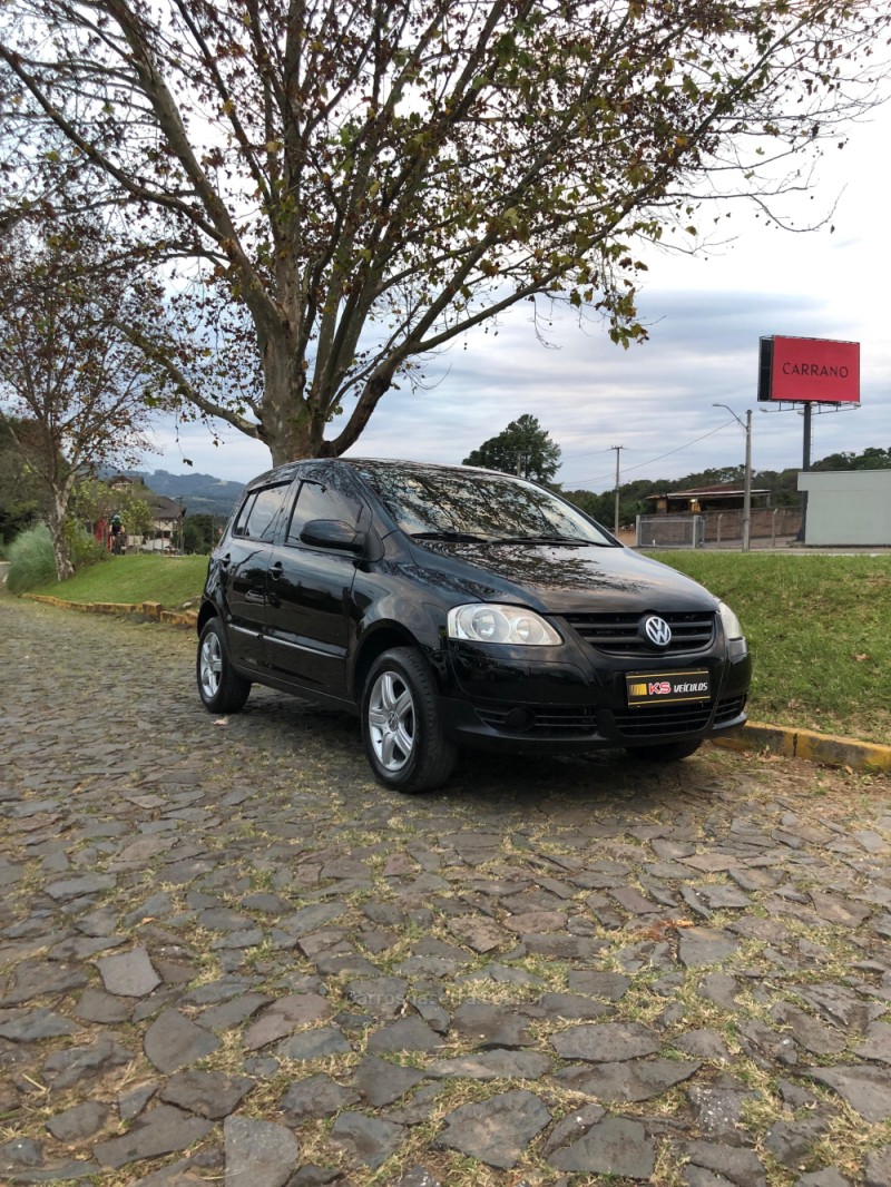 FOX 1.6 MI 8V FLEX 4P MANUAL - 2009 - DOIS IRMãOS