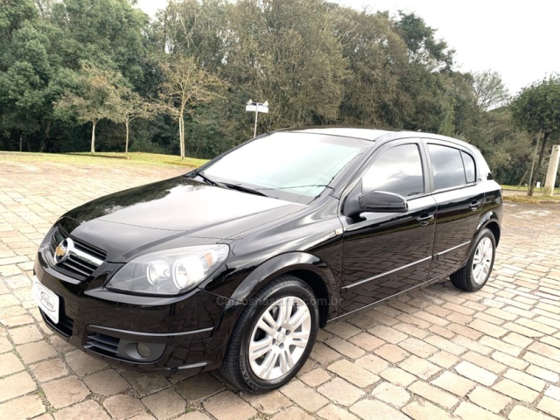 VECTRA 2.0 MPFI GT HATCH 8V FLEX 4P MANUAL - 2009 - GUAPORé