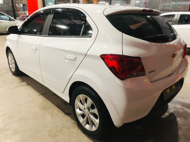 ONIX 1.4 MPFI LT 8V FLEX 4P MANUAL - 2019 - SãO LEOPOLDO