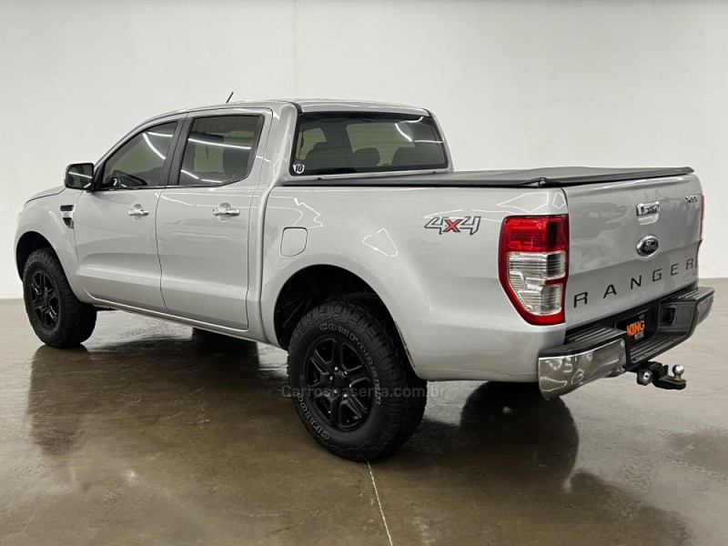 RANGER 3.2 XLT 4X4 CD 20V DIESEL 4P AUTOMÁTICO - 2015 - CAXIAS DO SUL