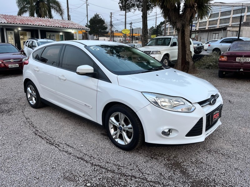 FOCUS 1.6 SE HATCH 16V FLEX 4P AUTOMÁTICO - 2015 - CAXIAS DO SUL