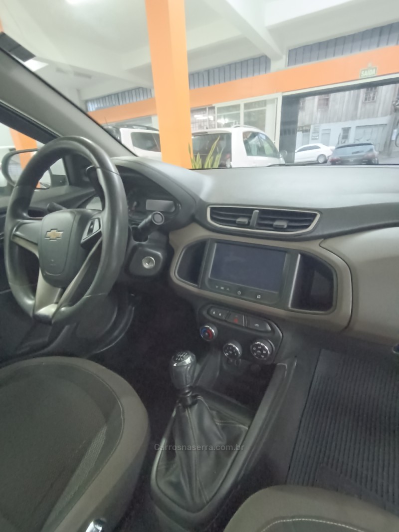 PRISMA 1.0 MPFI LT 8V FLEX 4P MANUAL - 2016 - CAXIAS DO SUL