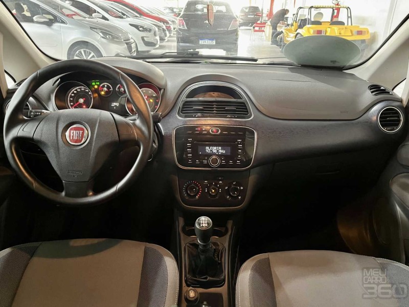 PUNTO 1.4 ATTRACTIVE 8V FLEX 4P MANUAL - 2013 - ESTâNCIA VELHA