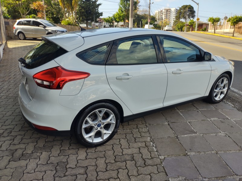 FOCUS 2.0 SE 16V FLEX 4P AUTOMÁTICO - 2016 - BENTO GONçALVES