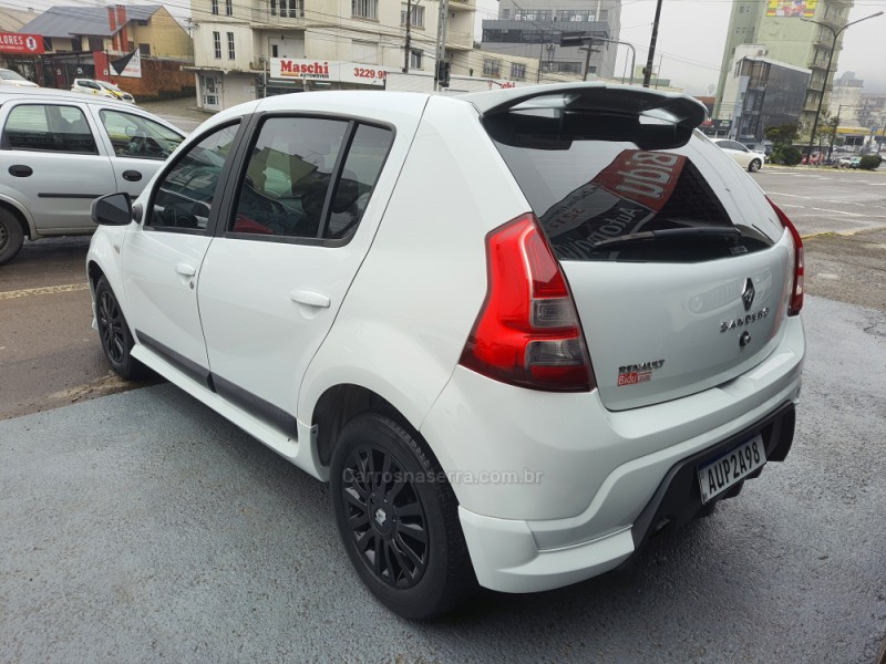 SANDERO 1.6 PRIVILÉGE 8V HI-FLEX 4P MANUAL - 2012 - CAXIAS DO SUL