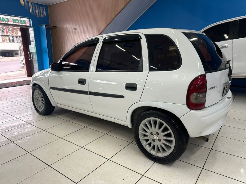 CORSA 1.0 MPFI WIND 8V GASOLINA 4P MANUAL - 2001 - CAXIAS DO SUL