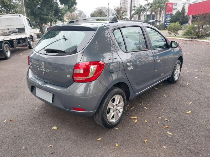 SANDERO 1.6 DYNAMIQUE 8V FLEX 4P MANUAL - 2015 - NOVO HAMBURGO