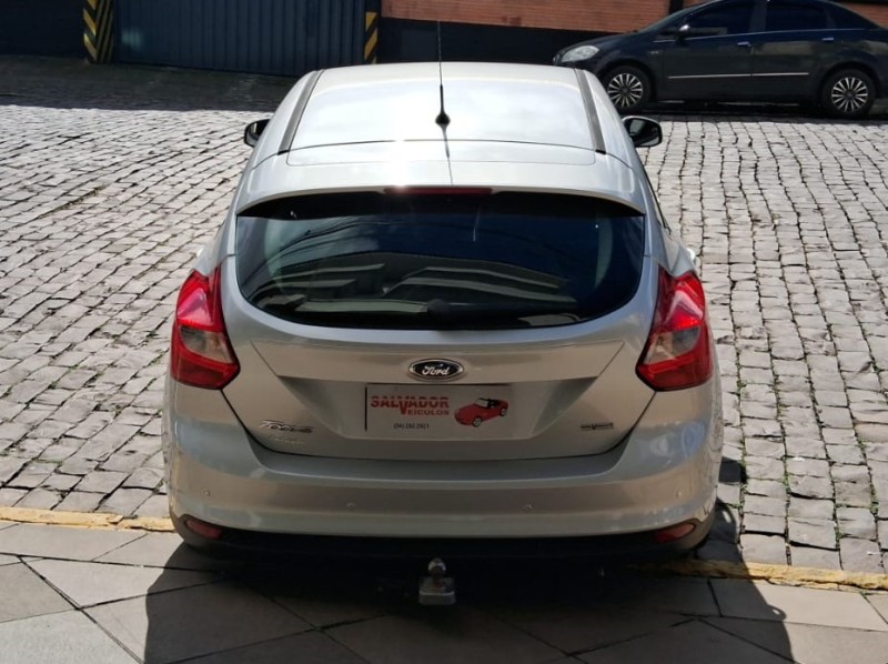 FOCUS 1.6 S 16V FLEX 4P MANUAL - 2014 - FLORES DA CUNHA