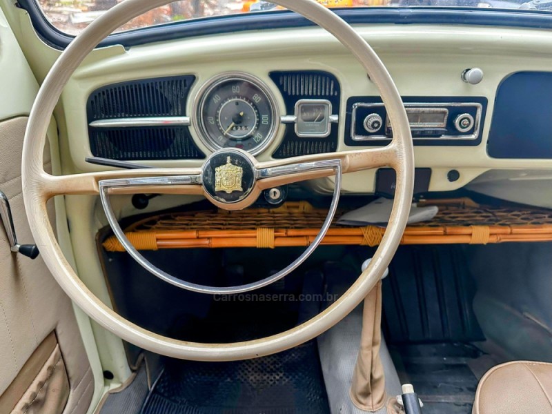 FUSCA 1.2 8V GASOLINA 2P MANUAL - 1965 - TRêS COROAS