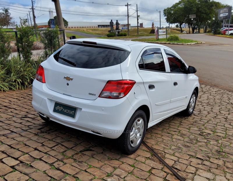 ONIX 1.0 MPFI LS 8V FLEX 4P MANUAL - 2015 - NãO-ME-TOQUE