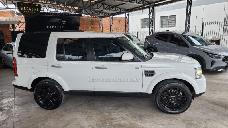 DISCOVERY 4 3.0 SE 4X4 V6 24V TURBO DIESEL 4P AUTOMÁTICO - 2016 - CAXIAS DO SUL