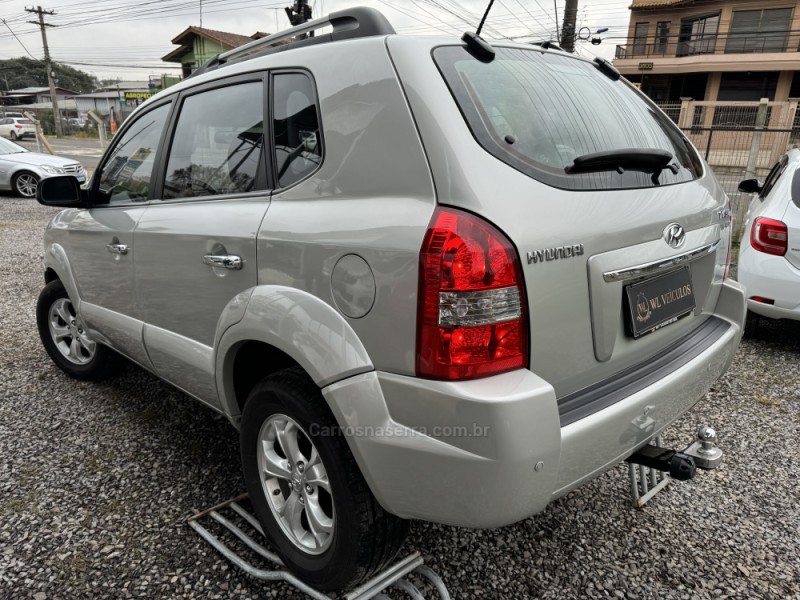 TUCSON 2.0 MPFI GLS 16V 143CV 2WD FLEX 4P AUTOMÁTICO - 2014 - CAXIAS DO SUL