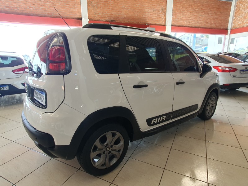 AIRCROSS 1.6 LIVE 16V FLEX 4P MANUAL - 2016 - FARROUPILHA