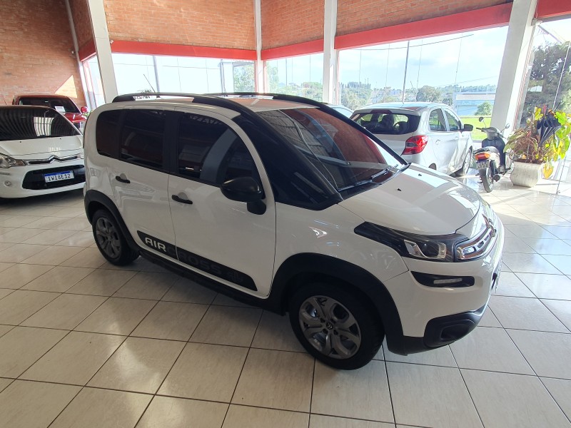 AIRCROSS 1.6 LIVE 16V FLEX 4P MANUAL - 2016 - FARROUPILHA