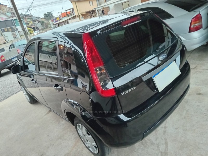 FIESTA 1.6 MPI 8V GASOLINA 4P MANUAL - 2011 - CAXIAS DO SUL