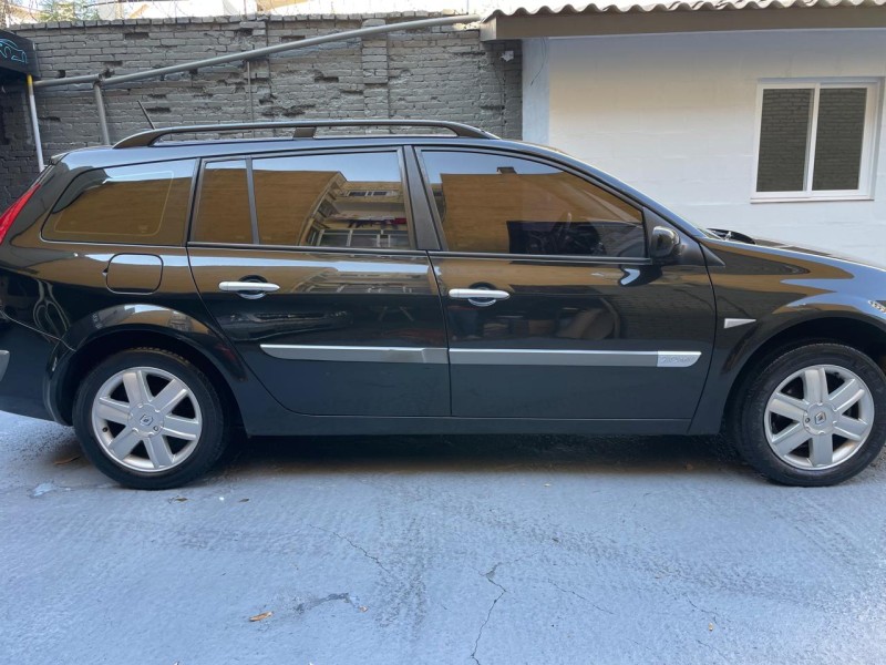 MÉGANE 2.0 DYNAMIQUE GRAND TOUR 16V GASOLINA 4P MANUAL - 2009 - CAXIAS DO SUL