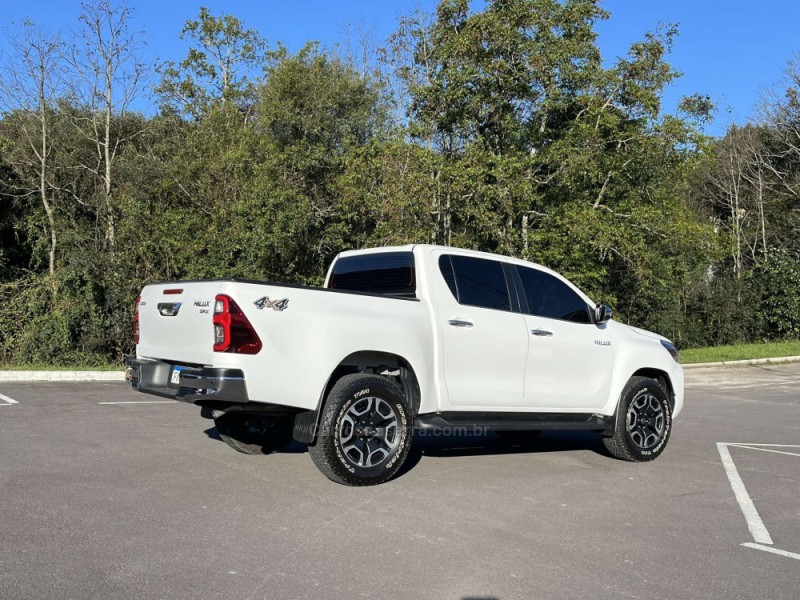 HILUX 2.8 SRX 4X4 CD 16V DIESEL 4P AUTOMÁTICO - 2023 - BENTO GONçALVES