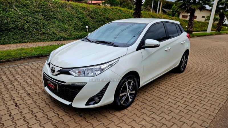 YARIS 1.5 XS 16V FLEX 4P AUTOMÁTICO - 2019 - IVOTI