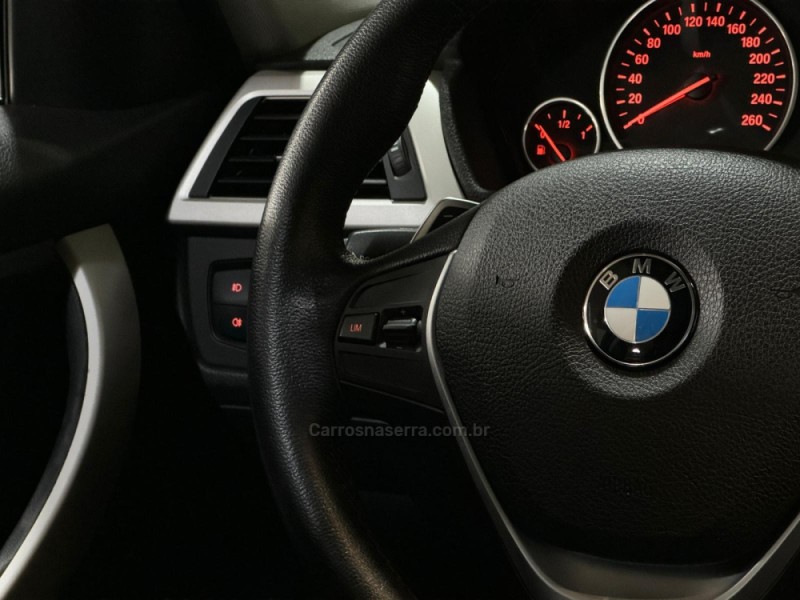 320I 2.0 16V TURBO ACTIVE FLEX 4P AUTOMÁTICO - 2015 - IVOTI