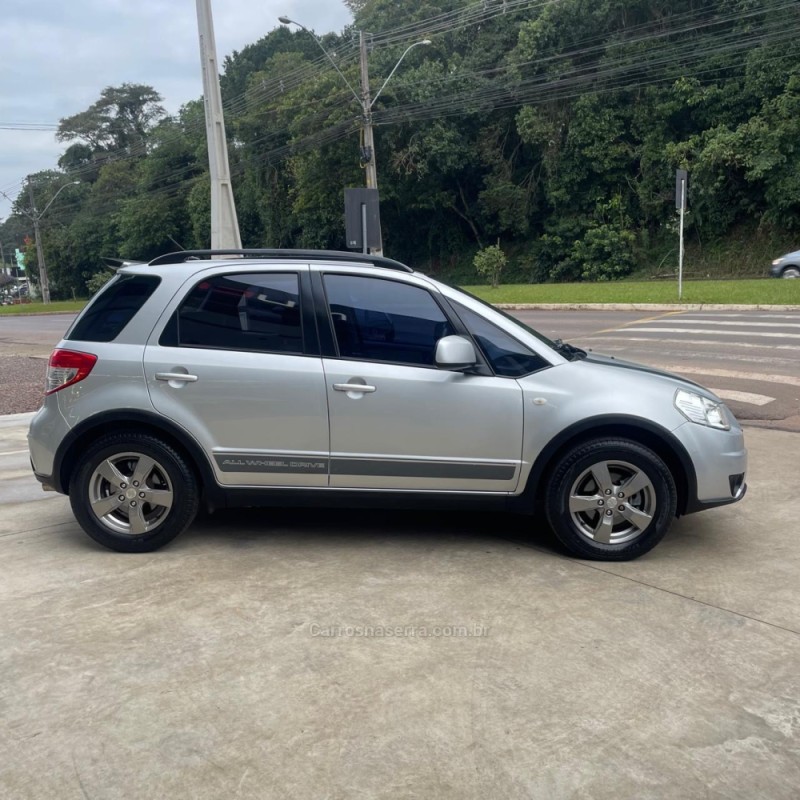 SX4 2.0 4X4 16V GASOLINA 4P AUTOMÁTICO - 2011 - LAJEADO