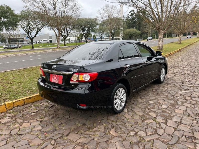 COROLLA 2.0 ALTIS 16V FLEX 4P AUTOMÁTICO - 2013 - DOIS IRMãOS