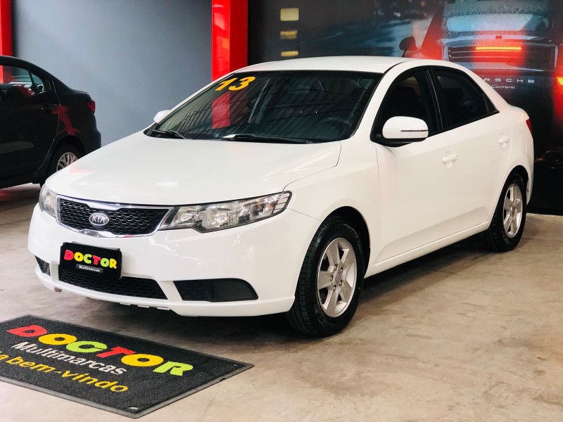 CERATO 1.6 EX3 SEDAN 16V GASOLINA 4P MANUAL - 2013 - SãO LEOPOLDO