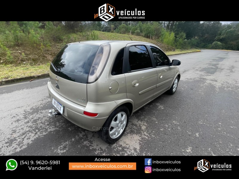 CORSA 1.4 MPFI MAXX 8V FLEX 4P MANUAL - 2012 - GRAMADO