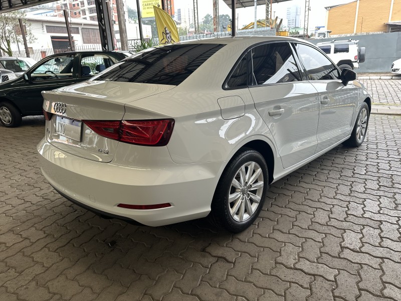 A3 1.4 TFSI SEDAN AMBIENTE 16V GASOLINA 4P S-TRONIC - 2015 - CAXIAS DO SUL