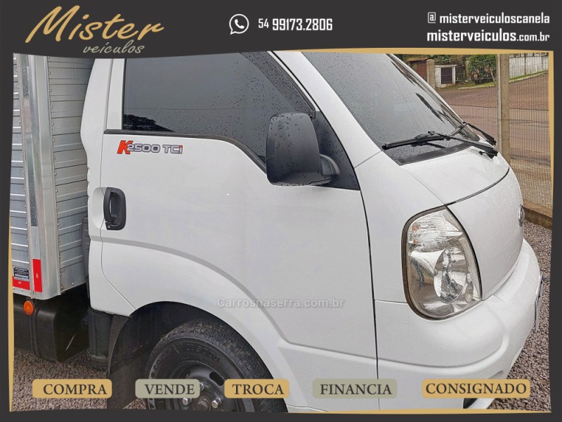 BONGO 2.5 K-2500 4X2 CS TURBO DIESEL 2P MANUAL - 2010 - CANELA