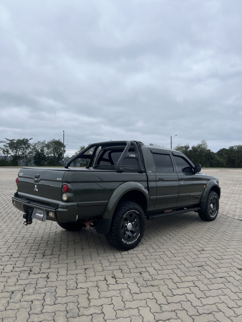 L200 2.5 SPORT HPE 4X4 CD 8V TURBO INTERCOOLER DIESEL 4P MANUAL - 2004 - ANTôNIO PRADO