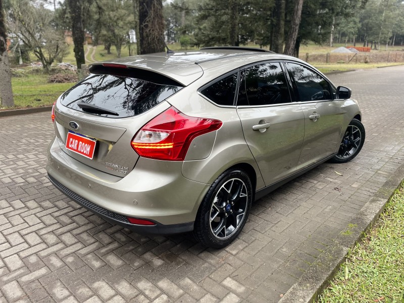 FOCUS 2.0 TITANIUM PLUS HATCH 16V FLEX 4P AUTO - 2015 - CAXIAS DO SUL