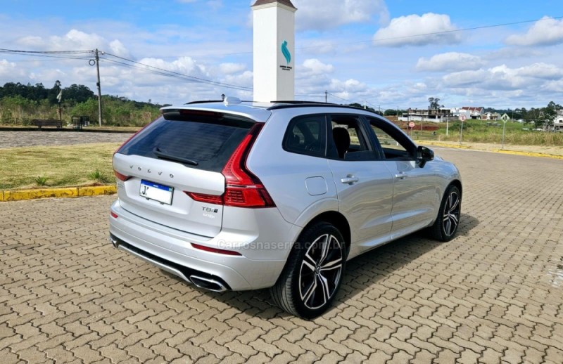 XC60 2.0 T8 R DESIGN HYBRID GASOLINA 4P AUTOMÁTICO - 2020 - LAJEADO