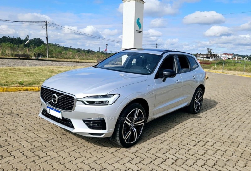 XC60 2.0 T8 R DESIGN HYBRID GASOLINA 4P AUTOMÁTICO - 2020 - LAJEADO