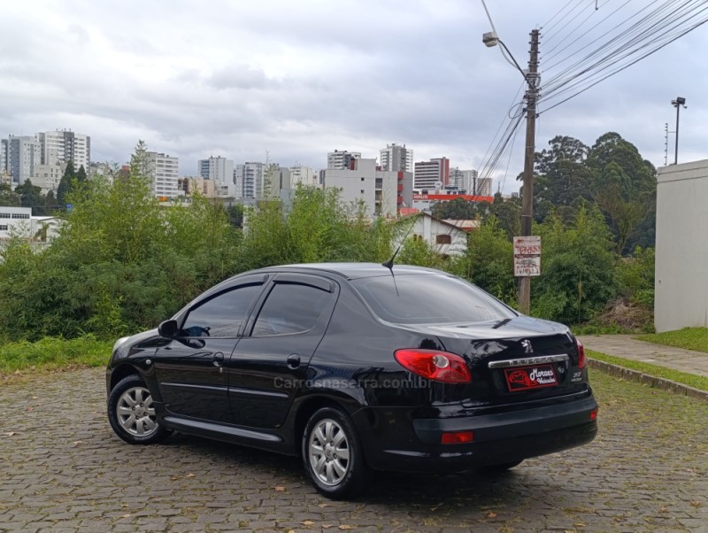 207 1.4 XR PASSION 8V FLEX 4P MANUAL - 2011 - CAXIAS DO SUL