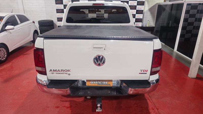 AMAROK 2.0 HIGHLINE 4X4 CD 16V TURBO INTERCOOLER DIESEL 4P AUTOMÁTICO - 2017 - CAXIAS DO SUL