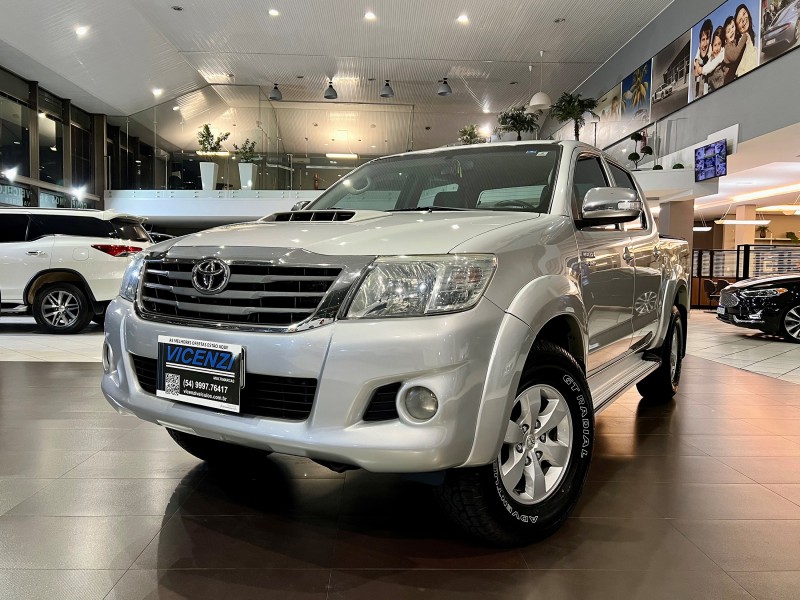 HILUX 3.0 SR 4X4 CD 16V TURBO INTERCOOLER DIESEL 4P AUTOMÁTICO - 2012 - FARROUPILHA