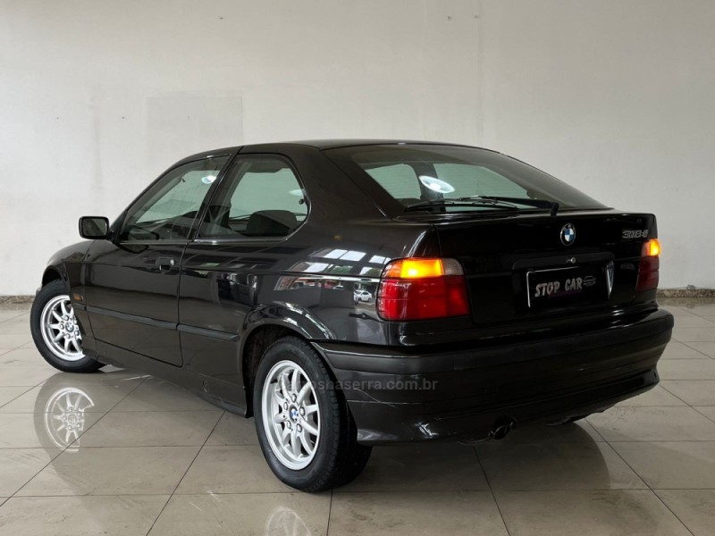 318I 1.8 COMPACT 16V GASOLINA 2P MANUAL - 1995 - SãO FRANCISCO DE PAULA