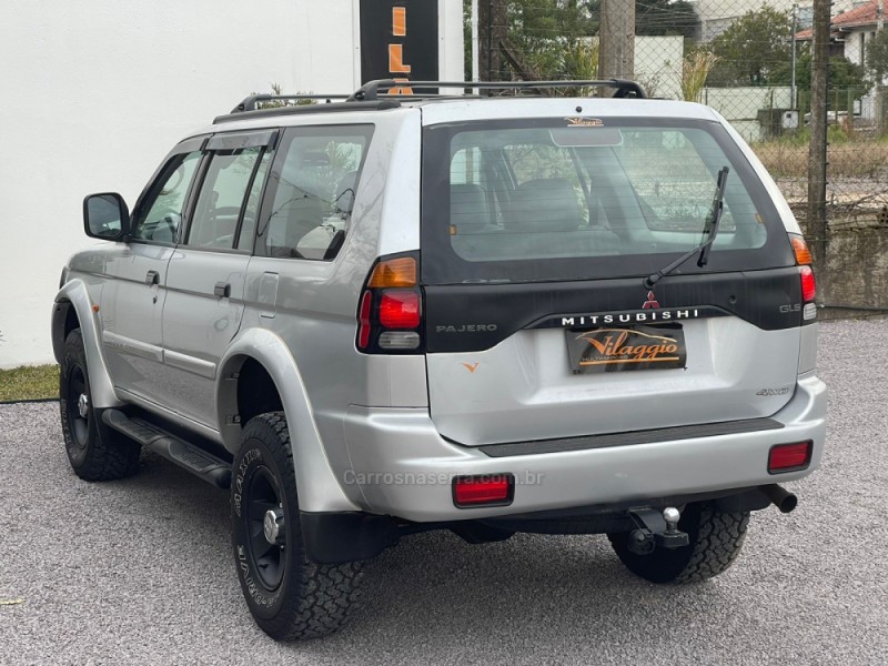 PAJERO 2.8 GLS 4X4 8V TURBO DIESEL 4P AUTOMÁTICO - 2002 - CAXIAS DO SUL