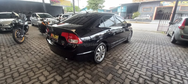 CIVIC 1.8 LXL 16V FLEX 4P AUTOMÁTICO - 2011 - CAXIAS DO SUL