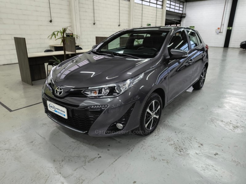 YARIS 1.5 XLS CONNECT 16V FLEX 4P AUTOMÁTICO - 2022 - CAXIAS DO SUL