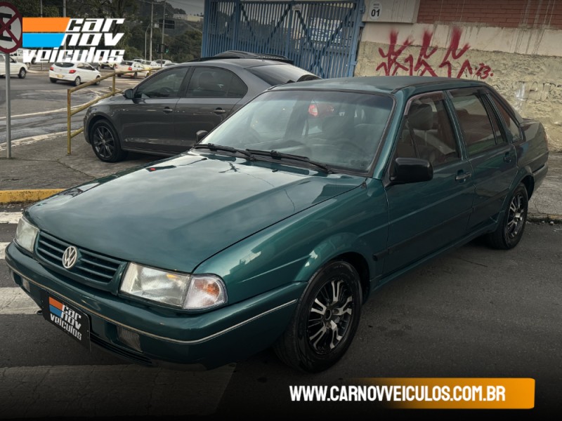 SANTANA 1.8 MI 8V GASOLINA 4P MANUAL - 1996 - CAXIAS DO SUL