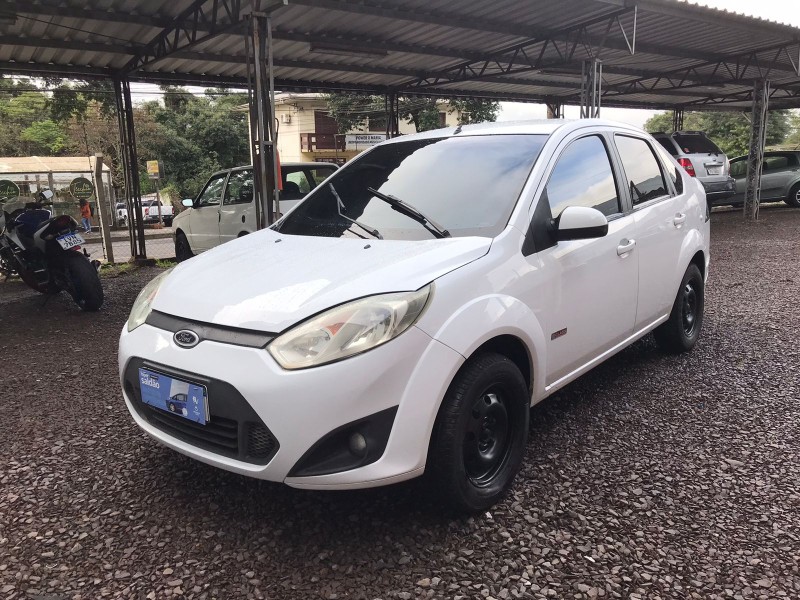 FIESTA 1.6 MPI CLASS 8V GASOLINA 4P MANUAL - 2013 - CAXIAS DO SUL