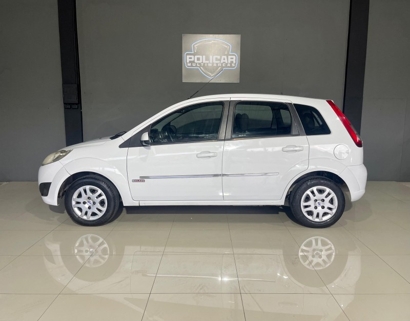 FIESTA 1.6 MPI CLASS HATCH 8V FLEX 4P MANUAL - 2011 - CAXIAS DO SUL