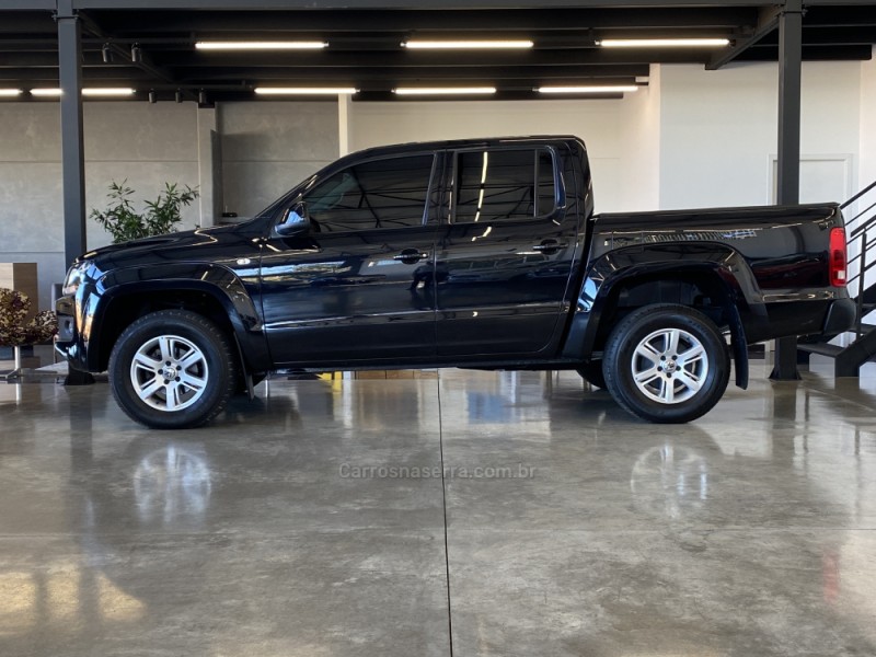 AMAROK 2.0 TRENDLINE 4X4 CD 16V TURBO INTERCOOLER DIESEL 4P MANUAL - 2015 - BENTO GONçALVES