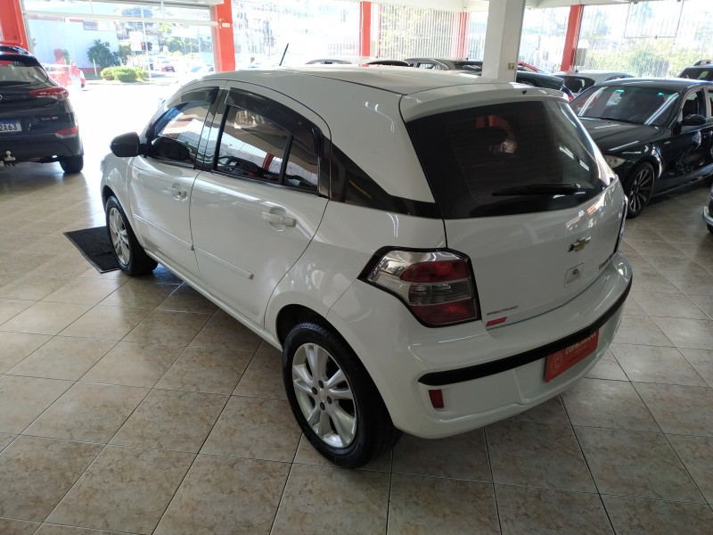 AGILE 1.4 MPFI LTZ 8V FLEX 4P AUTOMATIZADO - 2014 - CAXIAS DO SUL