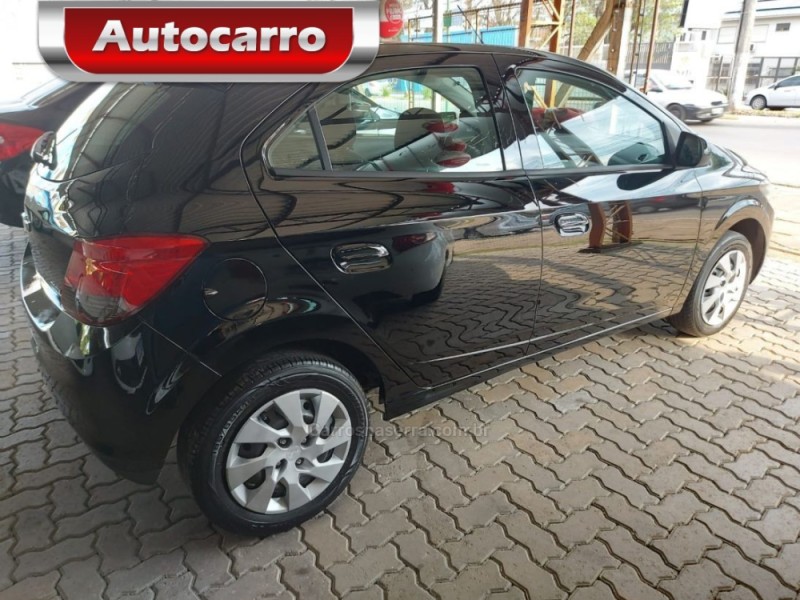 ONIX 1.4 MPFI LT 8V FLEX 4P MANUAL - 2015 - NOVO HAMBURGO