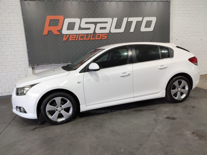 CRUZE 1.8 LT SPORT6 16V FLEX 4P MANUAL - 2014 - VENâNCIO AIRES