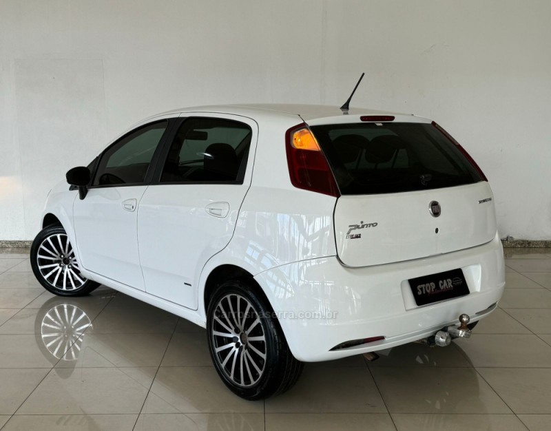 PUNTO 1.4 ATTRACTIVE 8V FLEX 4P MANUAL - 2011 - SãO FRANCISCO DE PAULA
